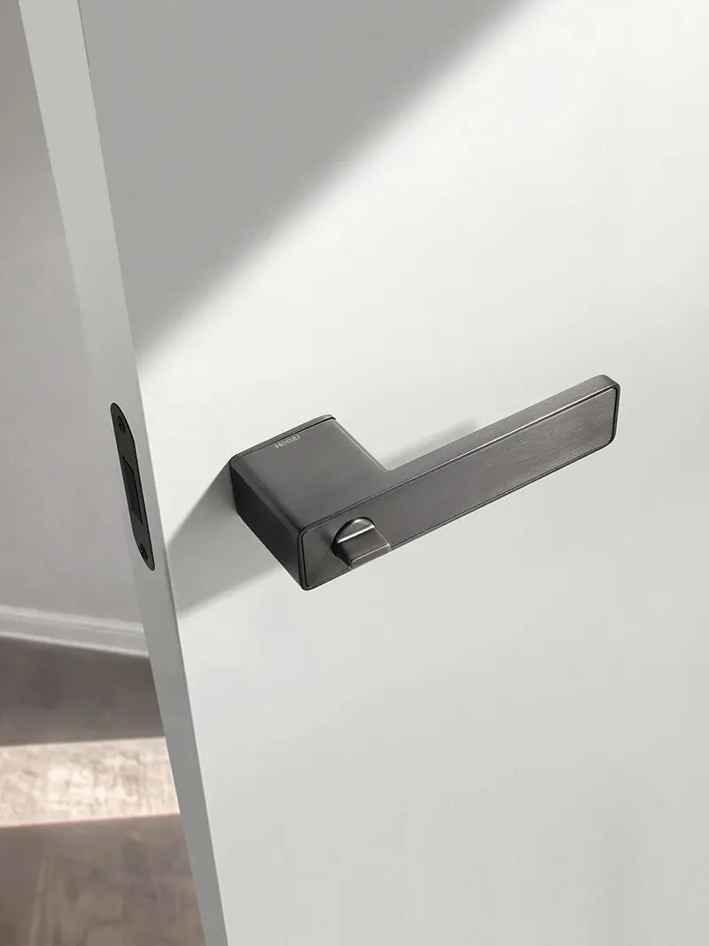 Hardware details01 (1)